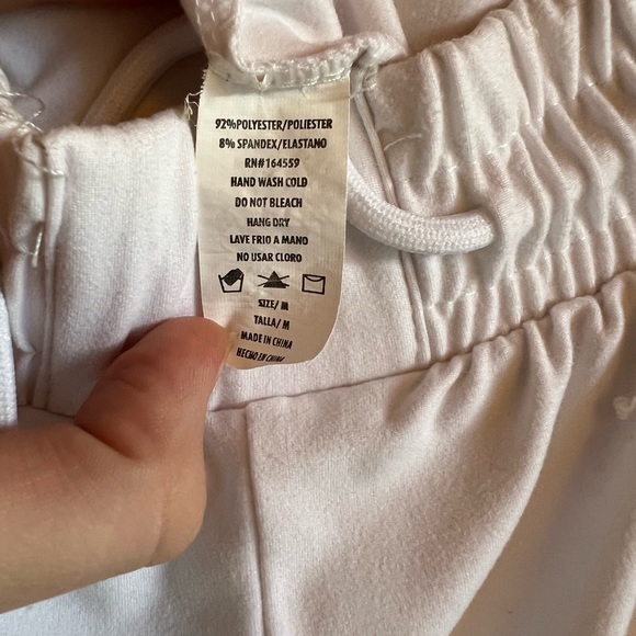 White, M, jogger, Never Worn, elastic waist band w/ strings to tie, fitted ankle - Picture 6 of 7